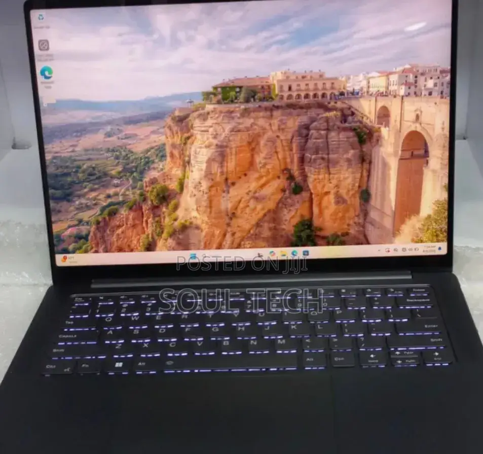 New Laptop Lenovo 32GB Intel Core i7 SSD 1T