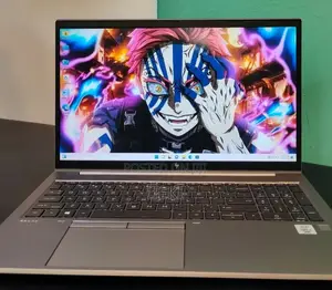 New Laptop HP ZBook Firefly 15 G7 16GB Intel Core i7 SSD 512GB