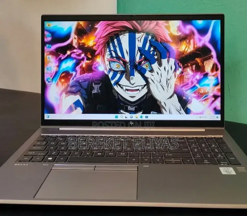 New Laptop HP ZBook Firefly 15 G7 16GB Intel Core i7 SSD 512GB