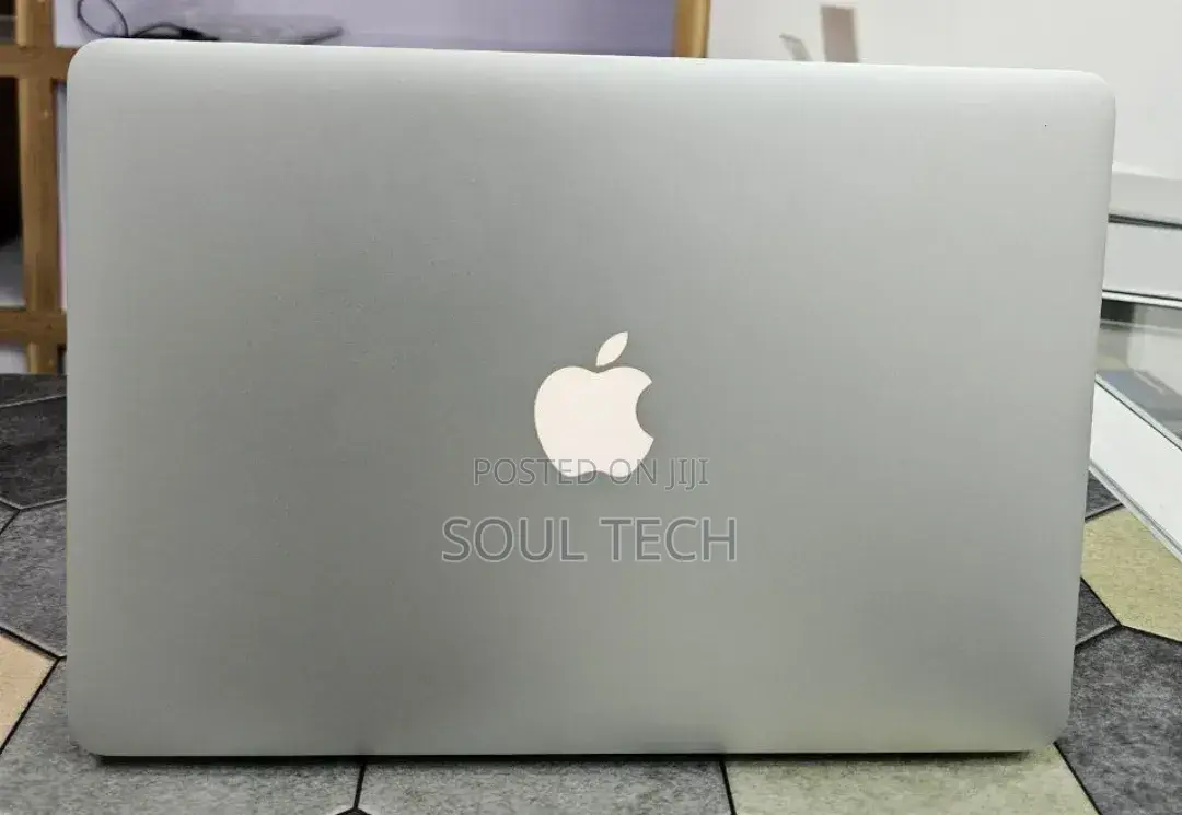 New Laptop Apple MacBook Air 2017 8GB Intel Core i5 SSD 256GB