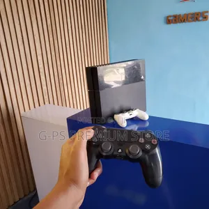 PS4 Fat Dubai Used | FC 26 + 5 Games
