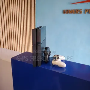 PlayStation 4 Fat | 2 Original Controllers