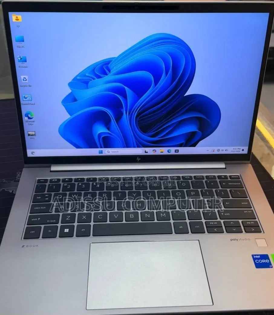 New Laptop HP ZBook 14 16GB Intel Core i7 SSD 512GB