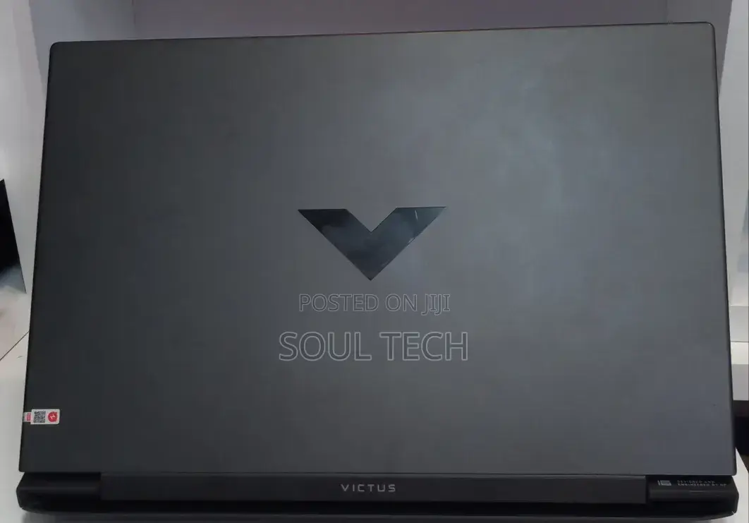 New Laptop HP Victus 16 16GB Intel Core i7 SSD 1T