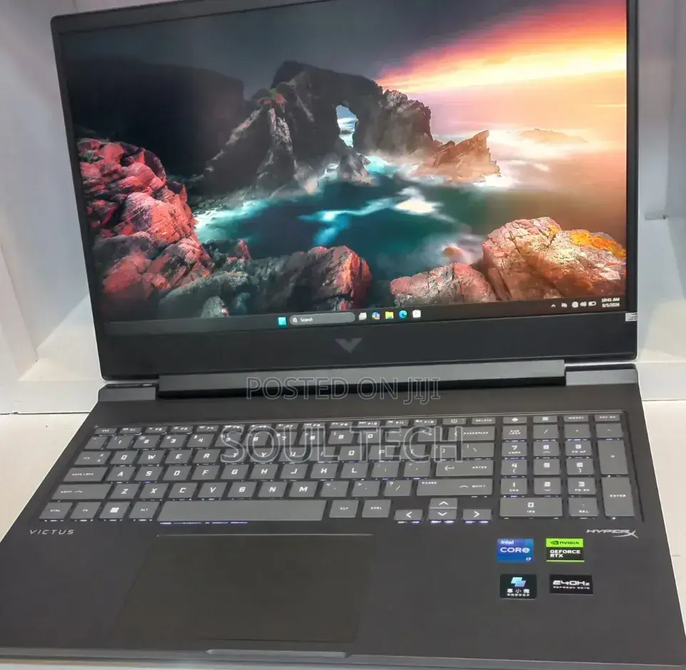 New Laptop HP Victus 16 16GB Intel Core i7 SSD 1T