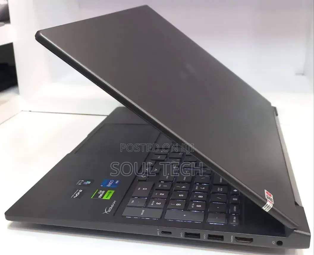 New Laptop HP Victus 16 16GB Intel Core i7 SSD 1T