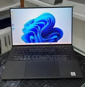 New Laptop Dell XPS 15 16GB Intel Core i7 SSD 512GB