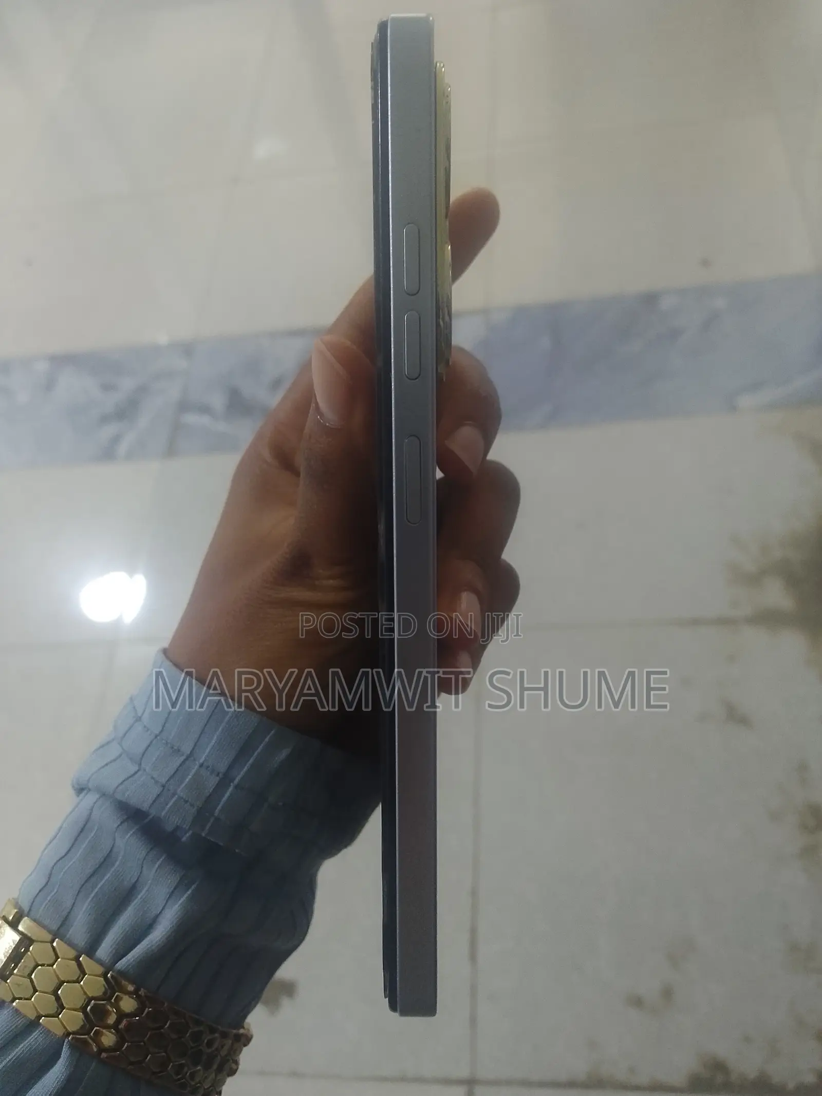New Tecno Spark 20 128 GB Gray