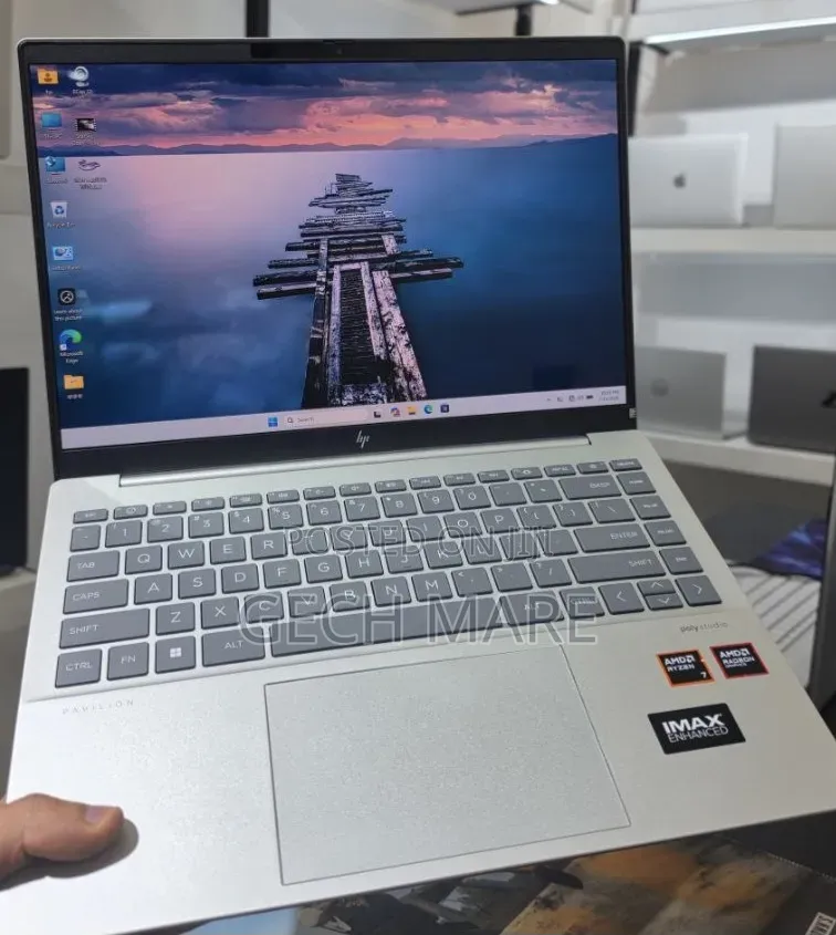 New Laptop HP Pavilion 15 32GB AMD Ryzen 7 SSD 1T