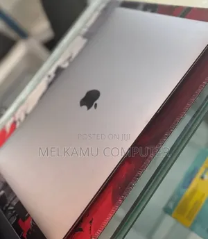 New Laptop Apple MacBook Air 2020 M1 8GB Apple M1 SSD 256GB