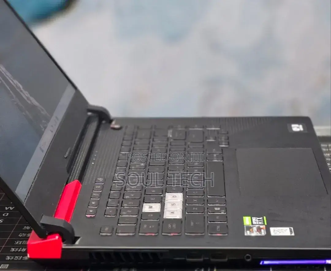 New Laptop Asus ROG Strix G15 16GB AMD Ryzen 9 SSD 512GB