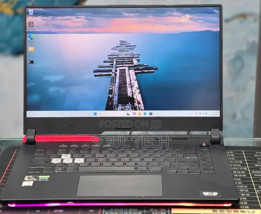 New Laptop Asus ROG Strix G15 16GB AMD Ryzen 9 SSD 512GB