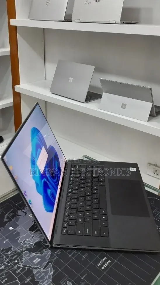 New Laptop Dell XPS 15 16GB Intel Core i7 SSD 512GB