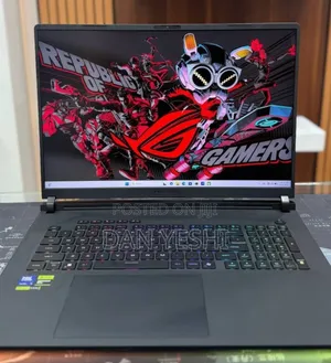 New Laptop Asus ROG Strix G18 32GB Intel Core Ultra 9 SSD 2T