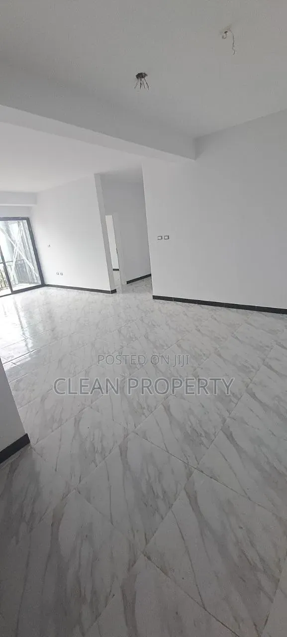 2bdrm House in Clean Property, Bole for rent