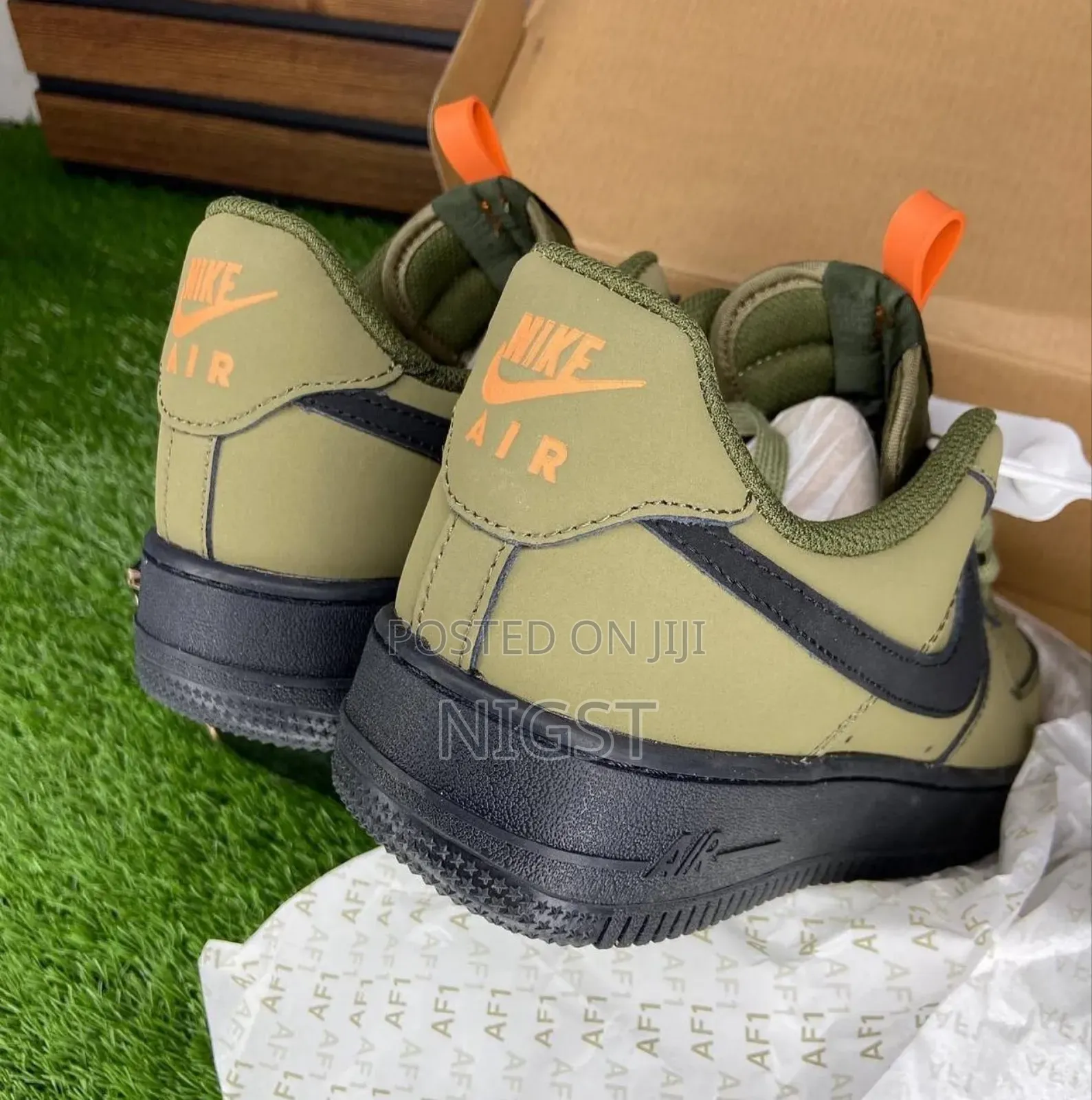 Men's Shoe