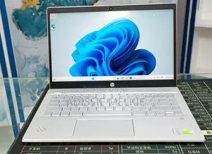 New Laptop HP EliteBook 830 G7 8GB Intel Core i5 SSD 256GB