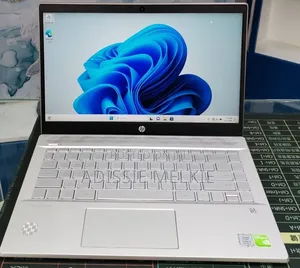 New Laptop HP EliteBook 830 G7 8GB Intel Core i5 SSD 256GB