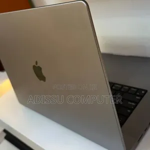 New Laptop Apple MacBook Pro 2019 32GB Apple M1 Pro SSD 512GB