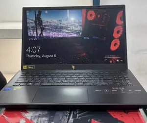 New Laptop Acer 16GB Intel Core i7 SSD 512GB