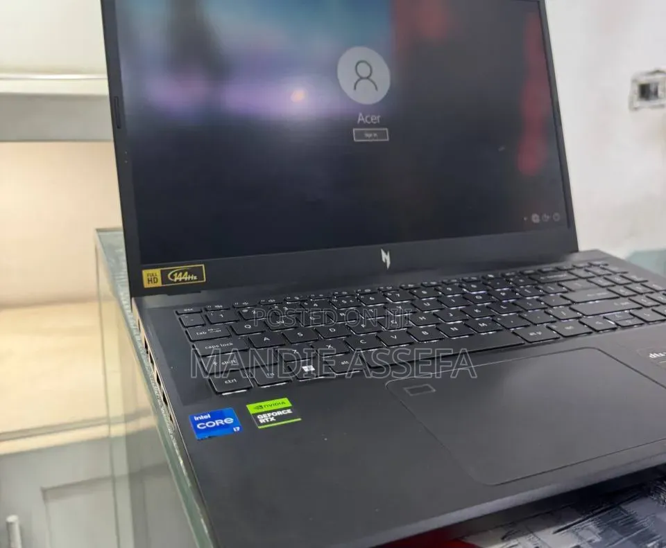 New Laptop Acer Nitro V 15 16GB Intel Core i7 SSD 512GB