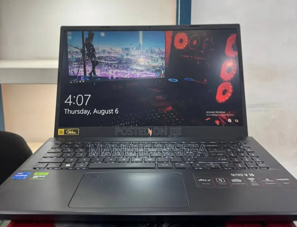 New Laptop Acer Nitro V 15 16GB Intel Core i7 SSD 512GB