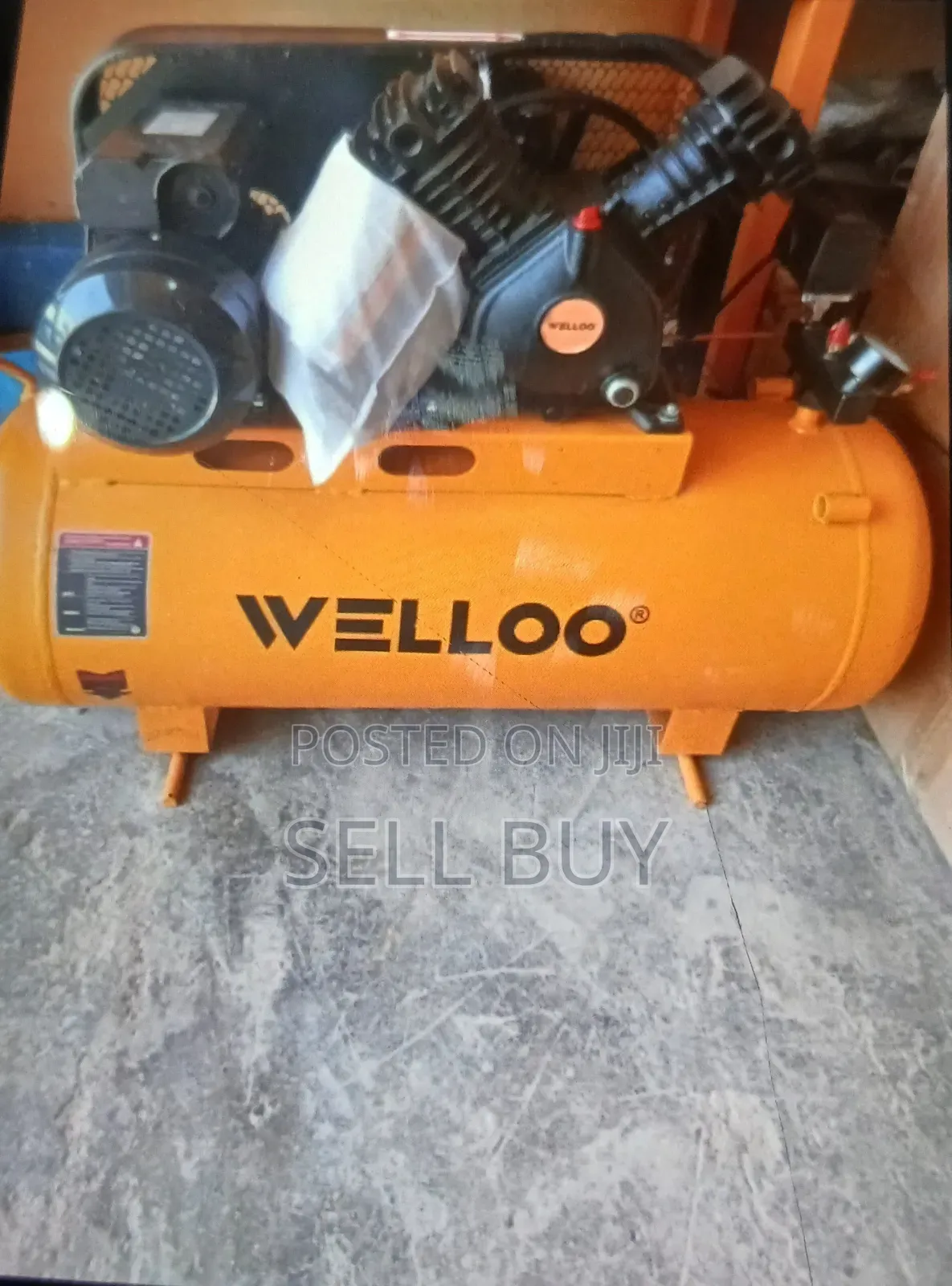 Wello) 100l ፕሮፌሽናል የቤልት ኤር ኮምፕሬሰር / አየር መሙያ ማሽን (2.2kw / 3hp)