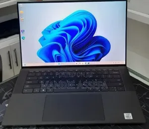 New Laptop Dell XPS 15 16GB Intel Core i7 SSD 512GB