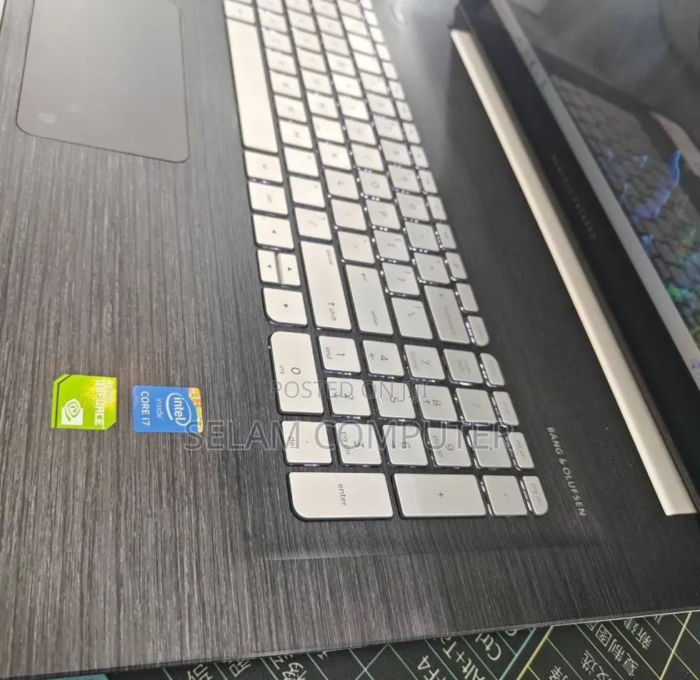 New Laptop HP Envy x360 6GB Intel Core i7 HDD 1T
