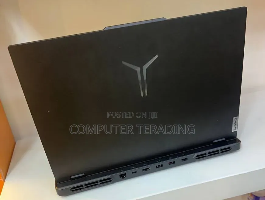 New Laptop Lenovo Legion 5 24GB Intel Core i7 SSD 1T