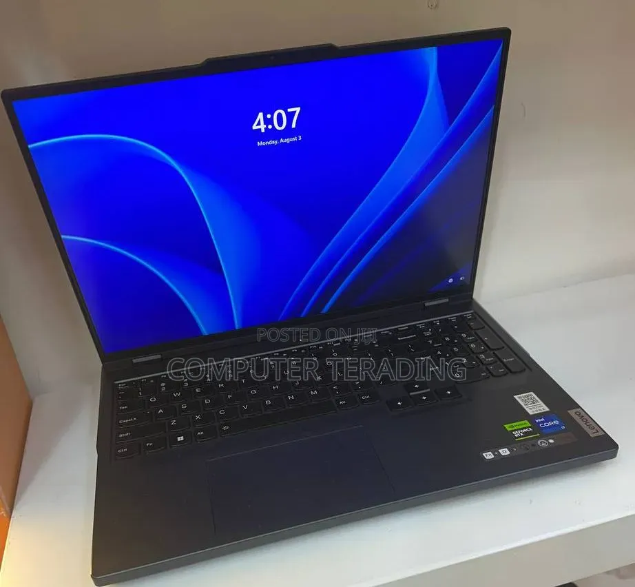 New Laptop Lenovo Legion 5 24GB Intel Core i7 SSD 1T