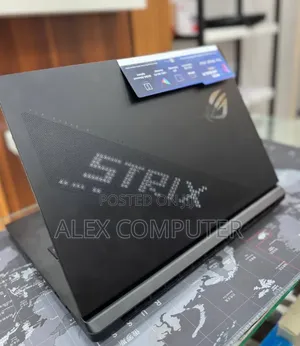 New Laptop Asus ROG Strix G18 32GB Intel Core Ultra 9 SSD 2T