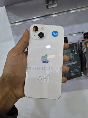 Apple iPhone 13 128 GB White