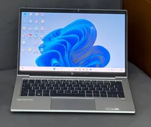 New Laptop HP EliteBook 830 G7 8GB Intel Core i5 SSD 512GB
