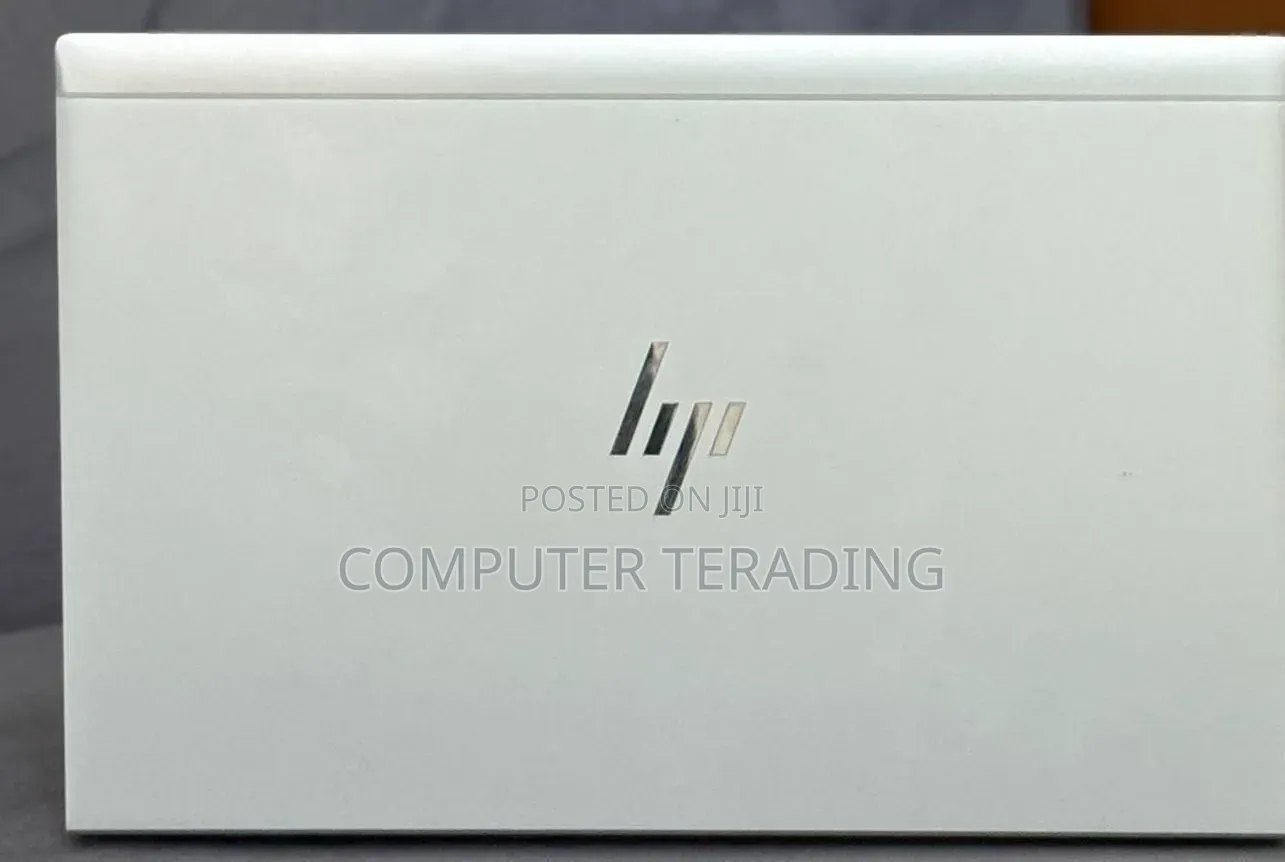 New Laptop HP EliteBook 830 G7 8GB Intel Core i5 SSD 512GB
