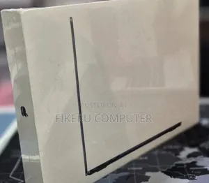 New Laptop Apple MacBook Air 2023 M2 8GB Apple M2 SSD 256GB