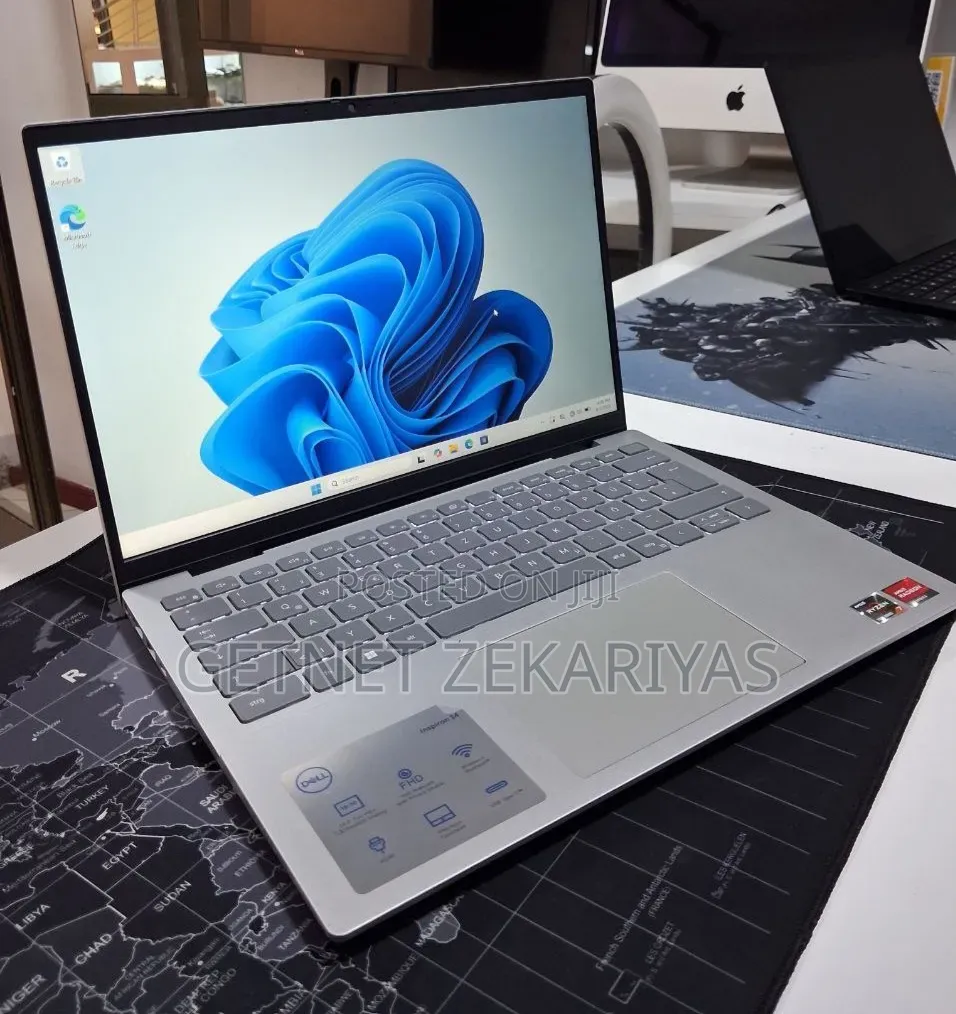 New Laptop Dell Inspiron 15 16GB AMD Ryzen 7 SSD 1T