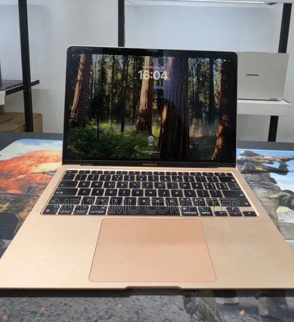 New Laptop Apple MacBook Air 2020 M1 8GB Apple M1 SSD 256GB