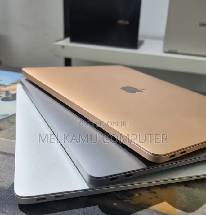 New Laptop Apple MacBook Air 2020 M1 8GB Apple M1 SSD 256GB