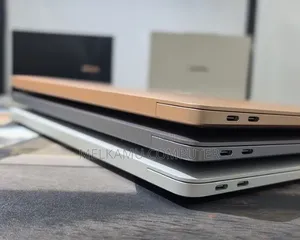 New Laptop Apple MacBook Air 2020 M1 8GB Apple M1 SSD 256GB