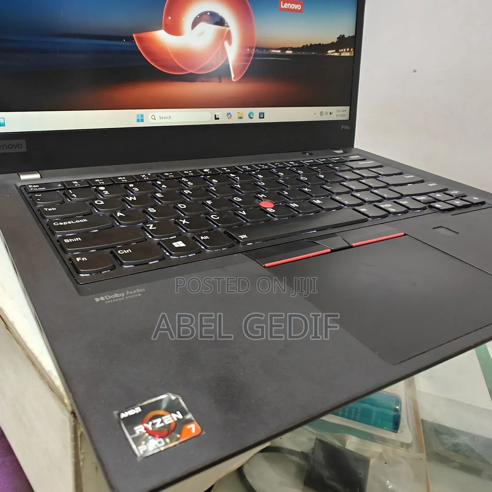 New Laptop Lenovo ThinkPad P14s 16GB AMD Ryzen 7 SSD 512GB