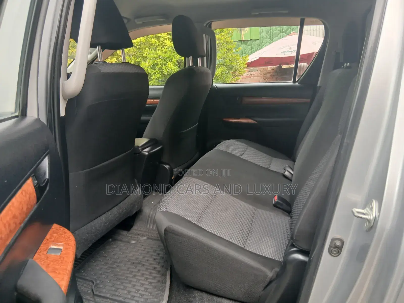 Toyota Hilux 2017 Silver