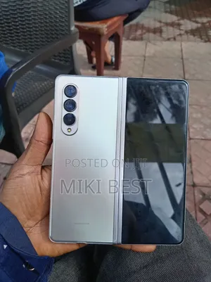 Samsung Galaxy Z Fold3 5G 256 GB Silver