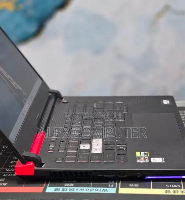 New Laptop Asus 16GB AMD Ryzen 9 SSD 512GB