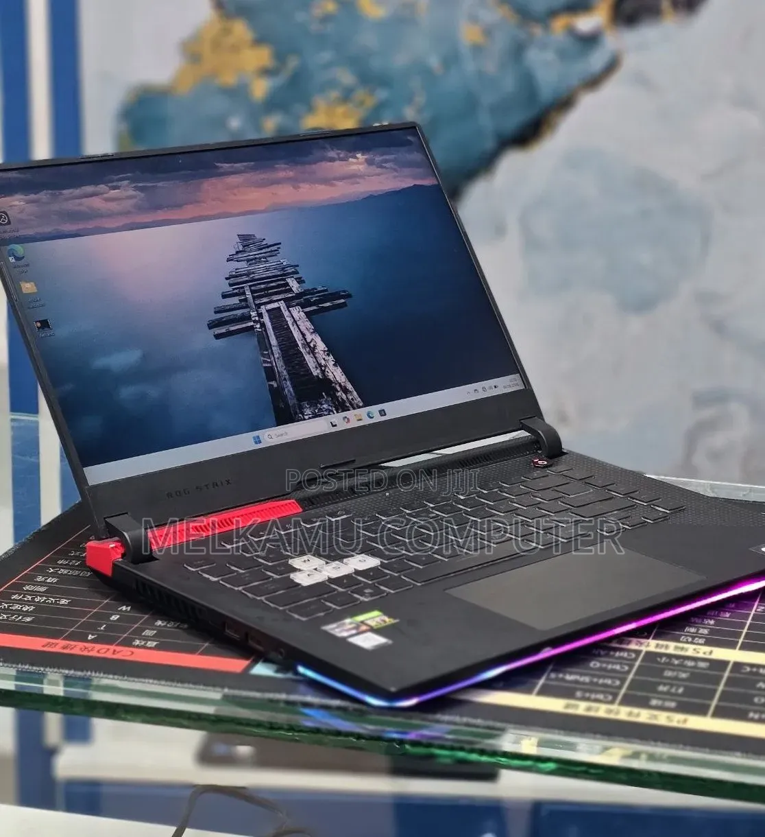 New Laptop Asus ROG Strix G15 16GB AMD Ryzen 9 SSD 512GB