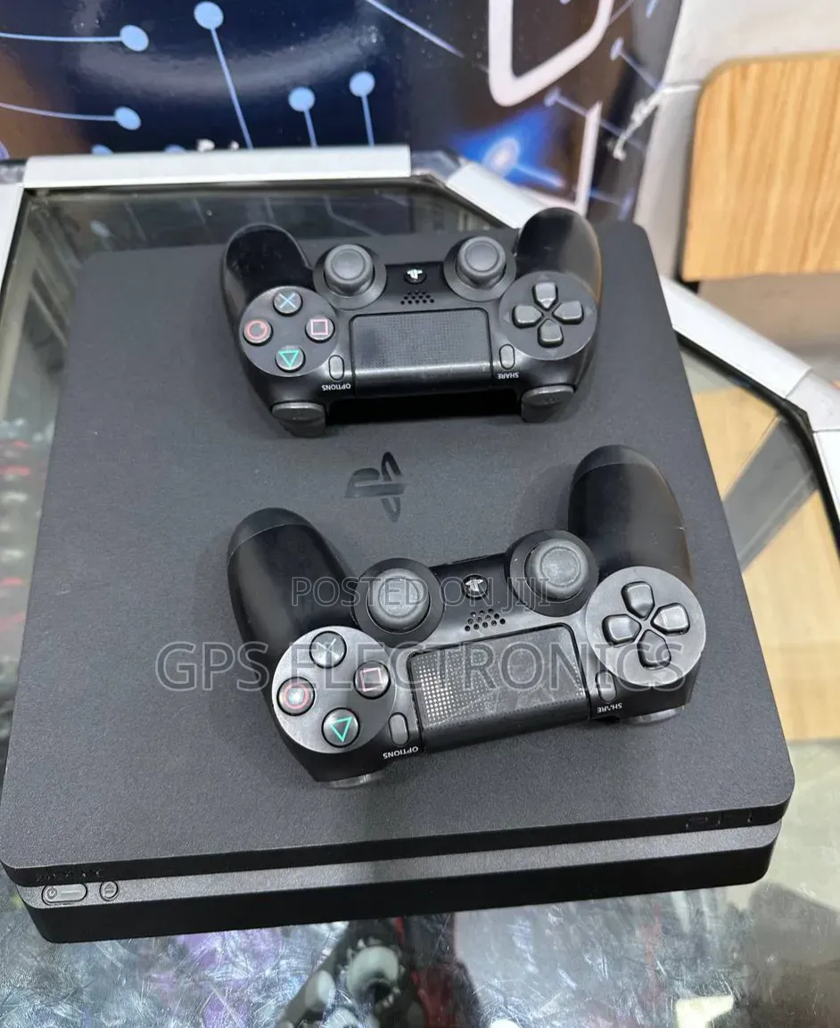 Ps 4 With 2original Joystick