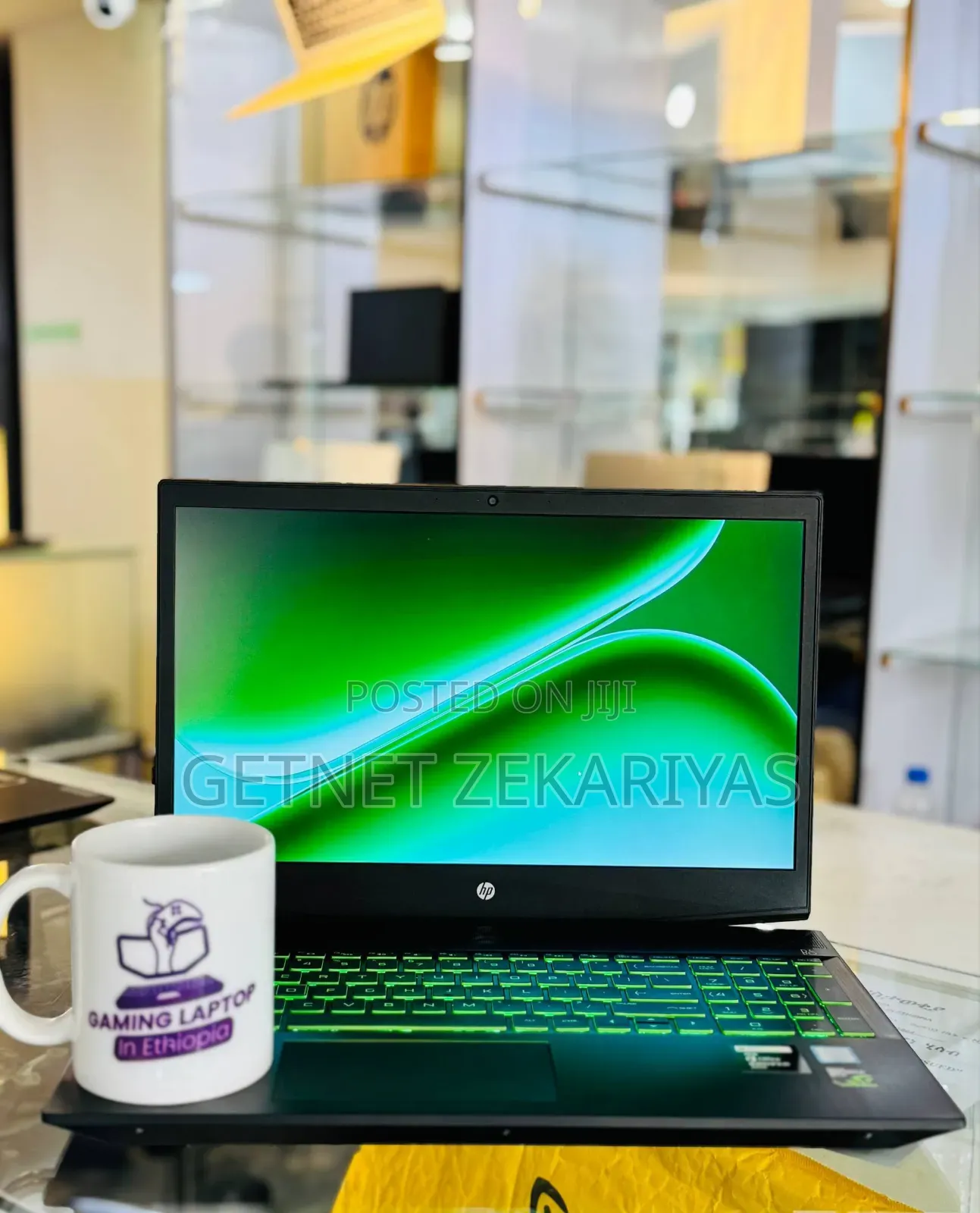 New Laptop HP Pavilion 15 8GB Intel Core i5 SSD 256GB
