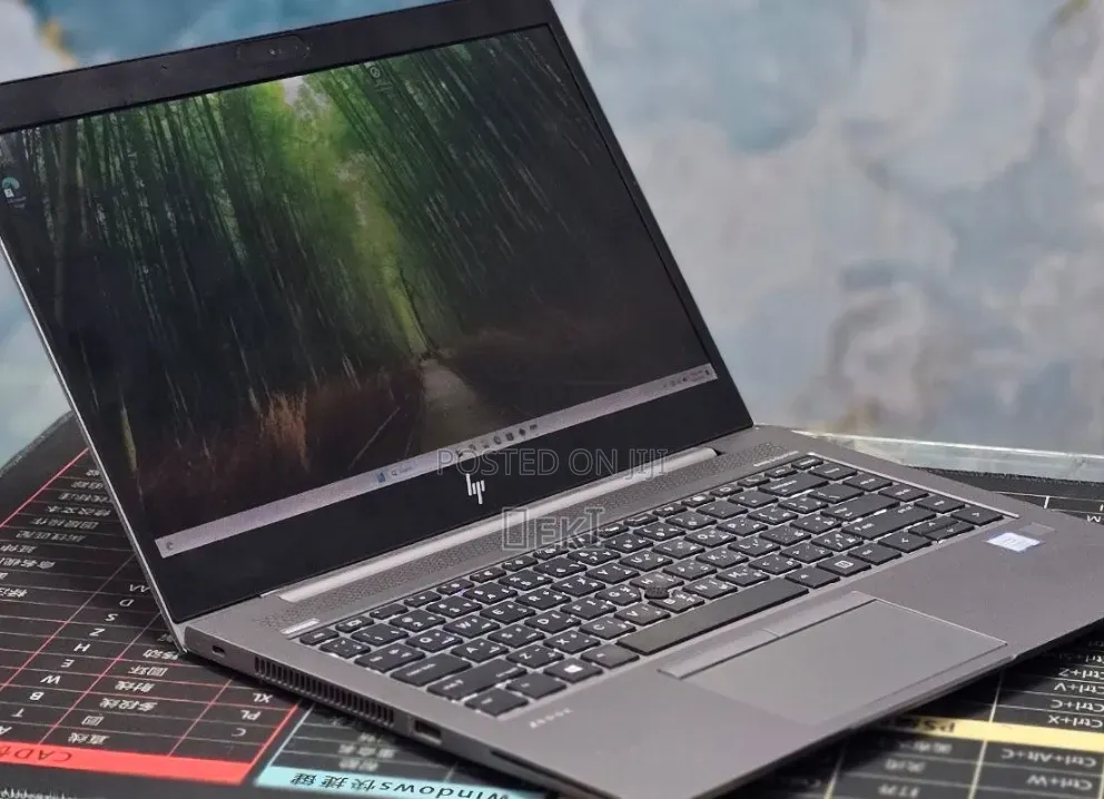 New Laptop HP ZBook 14 16GB Intel Core i7 SSD 512GB