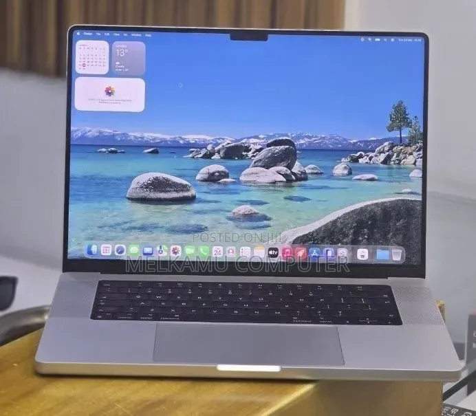 New Laptop Apple MacBook Pro 2021 M1 32GB Apple M1 SSD 512GB