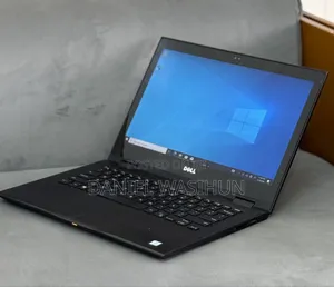 New Laptop Dell Latitude 3390 8GB Intel Core i5 HDD 500GB